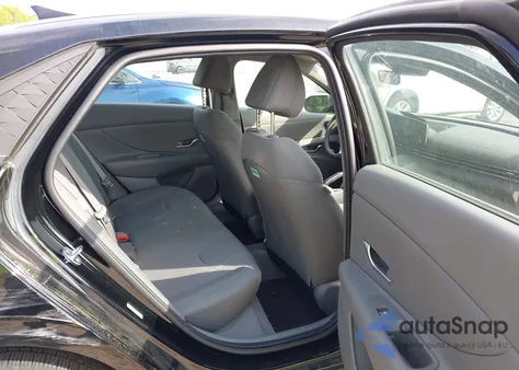 2025 Hyundai Elantra Se z USA, uszkodzony, nr VIN KMHLL4DG3SU887202